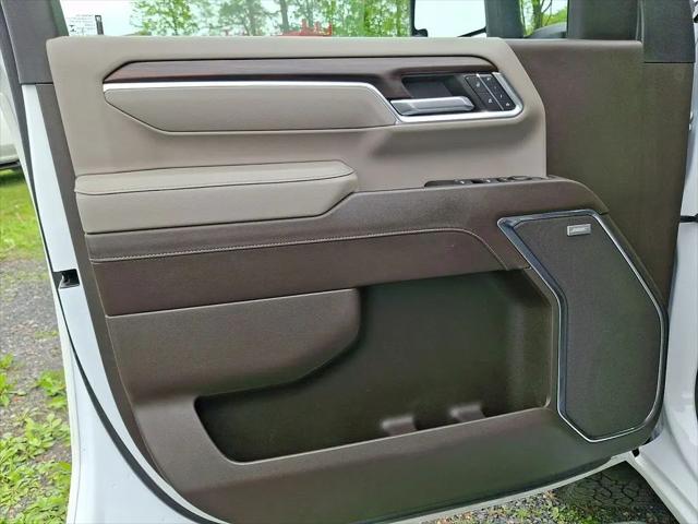 2024 GMC Sierra 2500HD 4WD Crew Cab Standard Bed SLT