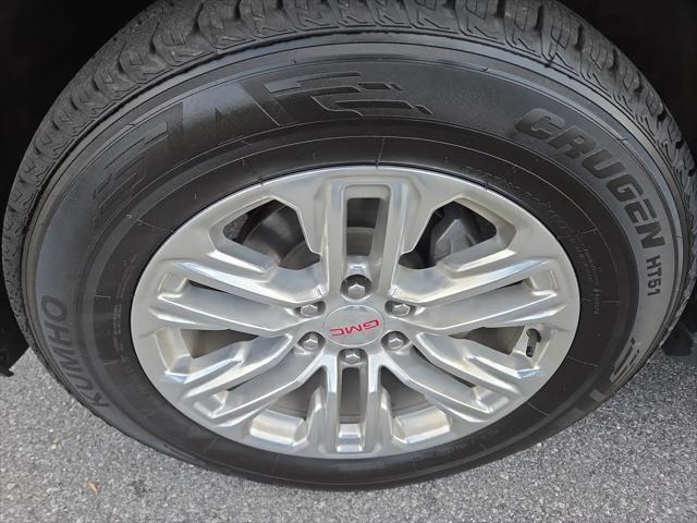 2024 GMC Yukon 4WD SLT