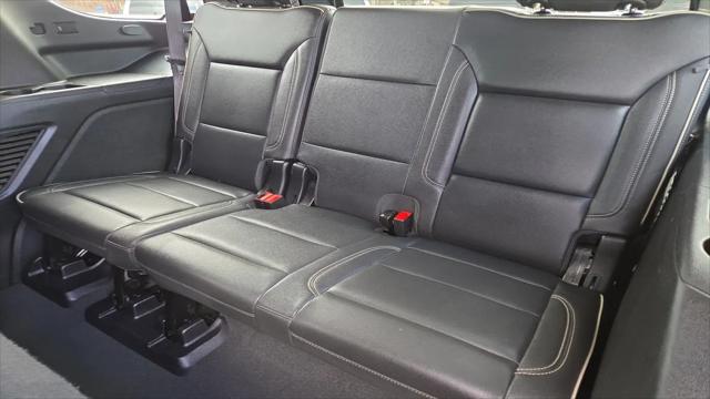 2024 GMC Yukon 4WD SLT