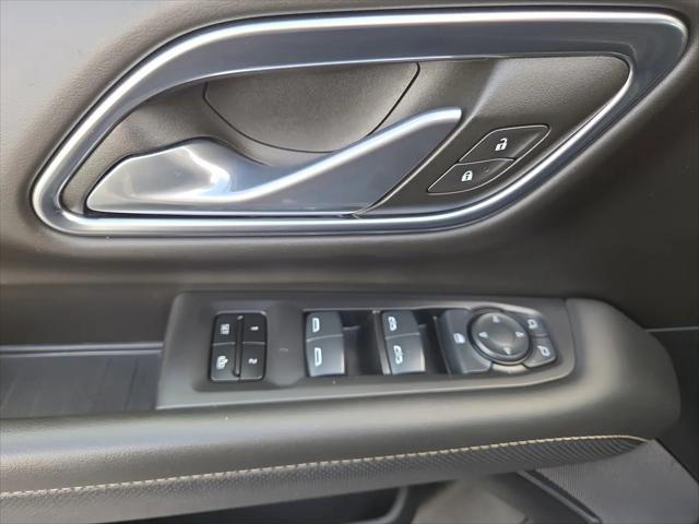 2024 GMC Yukon 4WD SLT