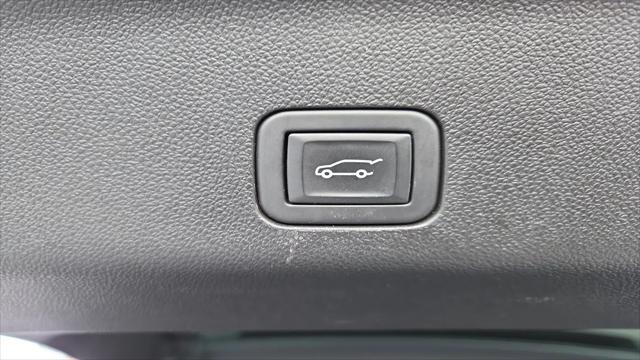 2024 GMC Yukon 4WD SLT