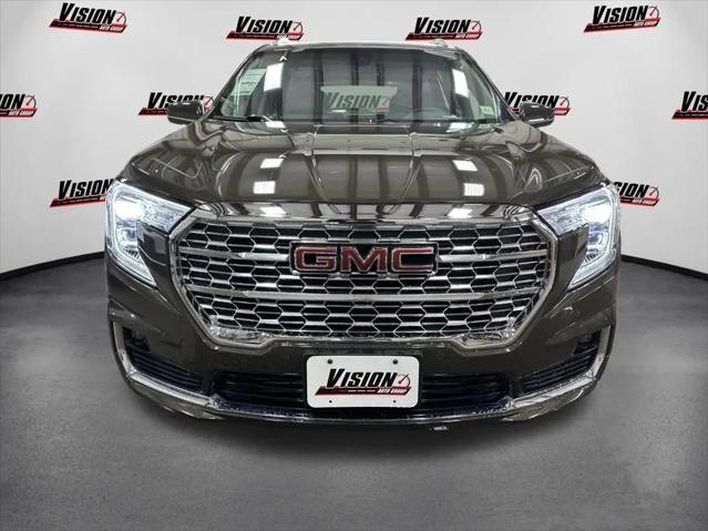 2023 GMC Terrain AWD Denali