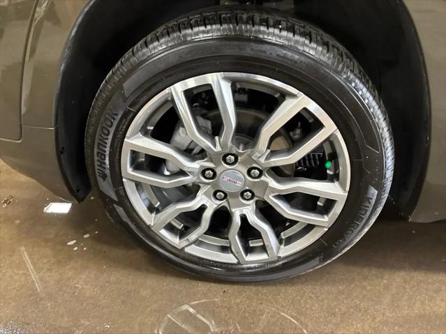 2023 GMC Terrain AWD Denali