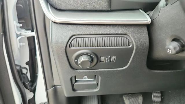 2026 Jeep Grand Wagoneer L 4x4