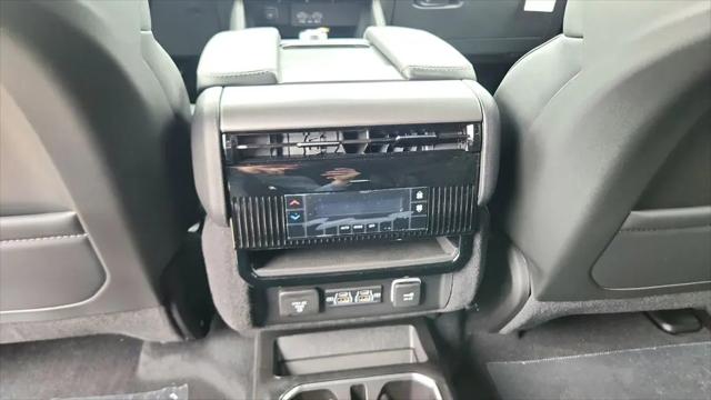 2026 Jeep Grand Wagoneer L 4x4