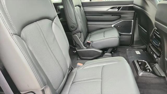 2026 Jeep Grand Wagoneer L 4x4