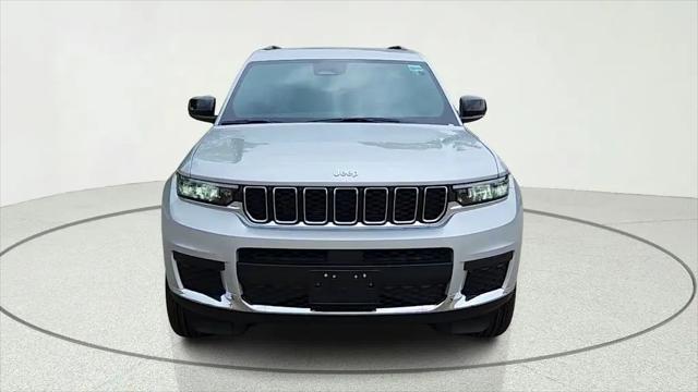 2026 Jeep Grand Cherokee L Laredo 4x2
