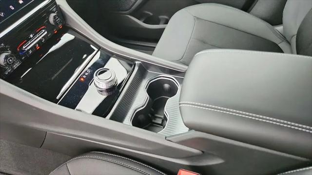 2026 Jeep Grand Cherokee L Laredo 4x2