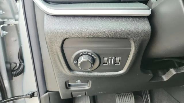 2026 Jeep Grand Cherokee L Laredo 4x2