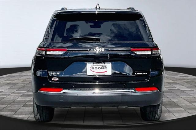 2024 Jeep Grand Cherokee Laredo X 4x4