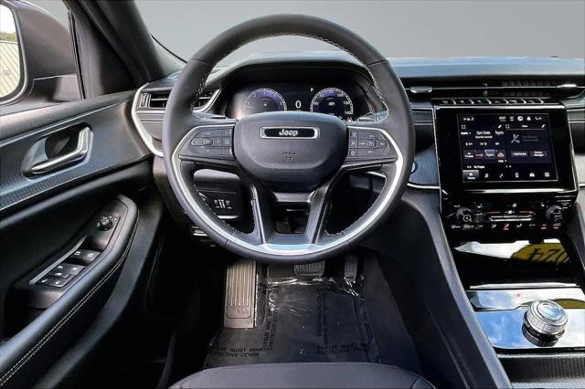 2024 Jeep Grand Cherokee Laredo X 4x4