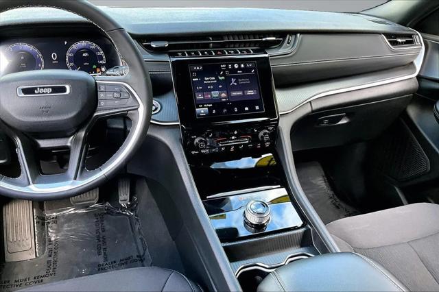 2024 Jeep Grand Cherokee Laredo X 4x4