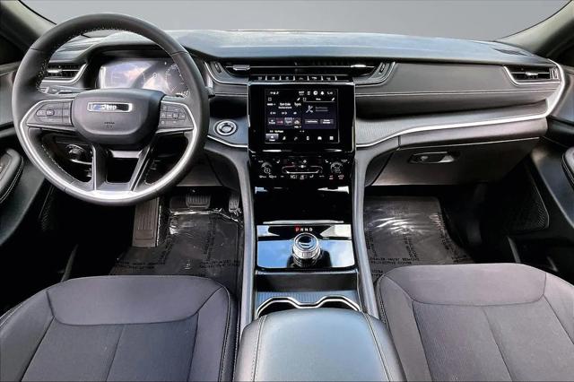 2024 Jeep Grand Cherokee Laredo X 4x4