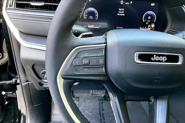 2024 Jeep Grand Cherokee Laredo X 4x4