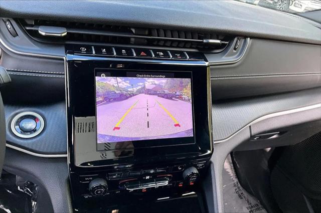 2024 Jeep Grand Cherokee Laredo X 4x4