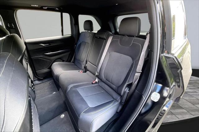 2024 Jeep Grand Cherokee Laredo X 4x4