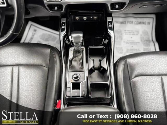 2022 Kia Sorento SX