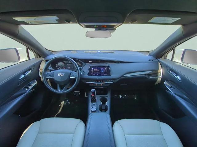2023 Cadillac XT4 FWD Sport