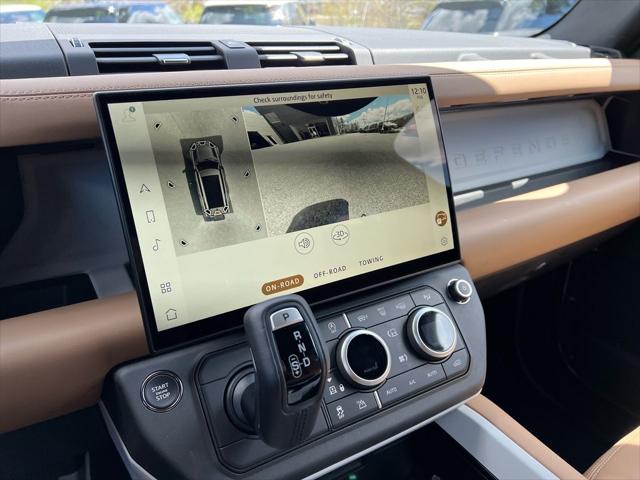 2026 Land Rover Defender X-Dynamic SE