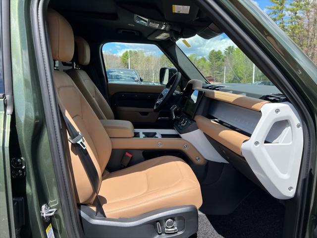 2026 Land Rover Defender X-Dynamic SE