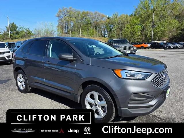 2023 Ford Edge SE