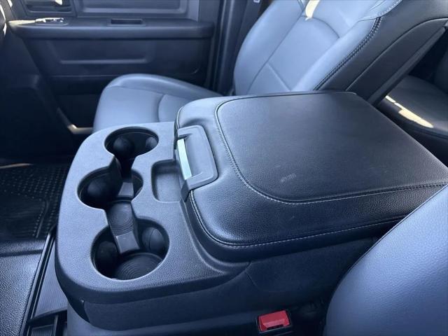2025 Ram 2500 Tradesman Crew Cab 4x4 6'4" Box