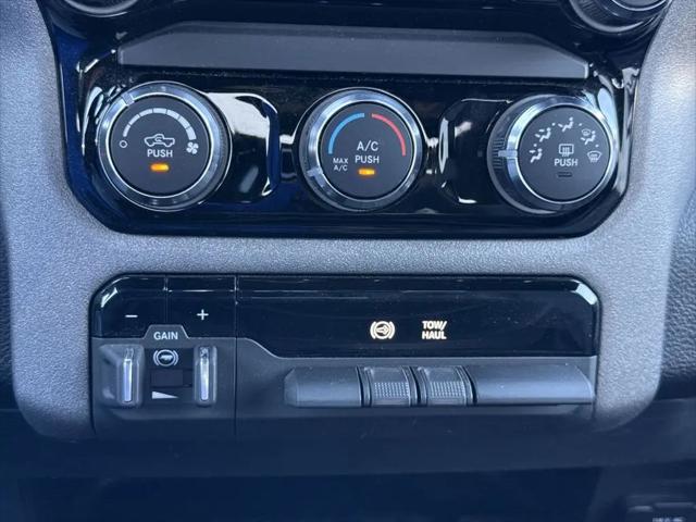 2025 Ram 2500 Tradesman Crew Cab 4x4 6'4" Box