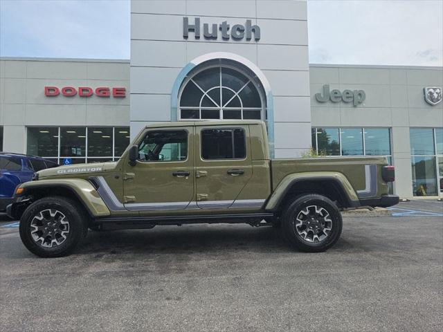 2026 Jeep Gladiator GLADIATOR SAHARA 4X4