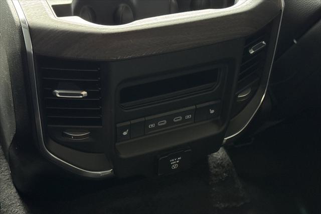 2026 Ram 1500 Laramie Crew Cab 4x4 57 Box