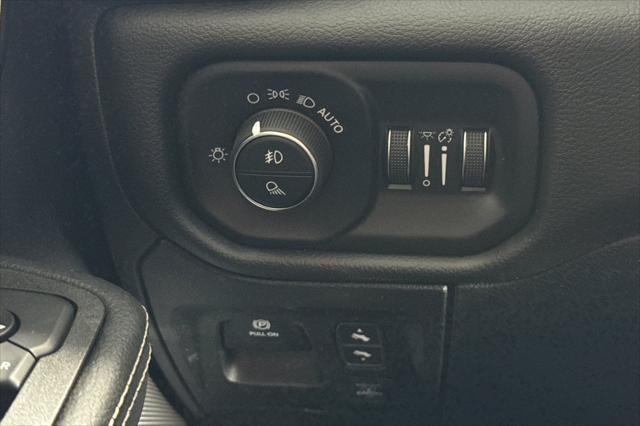 2026 Ram 1500 Laramie Crew Cab 4x4 57 Box