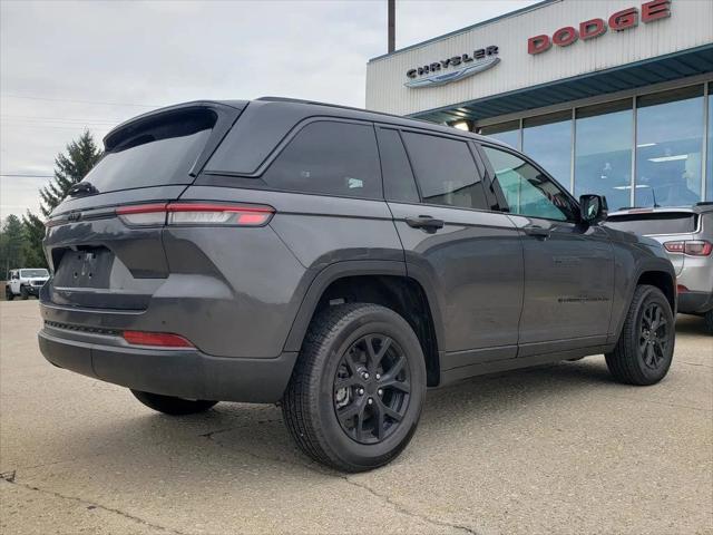 2026 Jeep Grand Cherokee Altitude 4x4