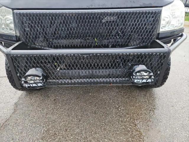 2013 Nissan Titan SV