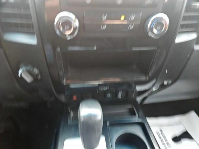2013 Nissan Titan SV