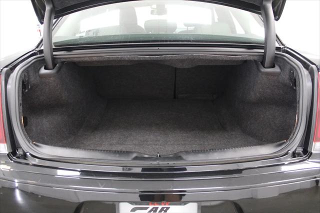2022 Chrysler 300 Touring