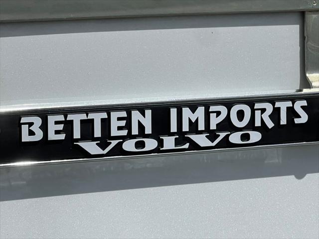 2026 Volvo XC90 Plug-In Hybrid Plus, T8 AWD, Electric/Gasoline, Bright, 7 Seats
