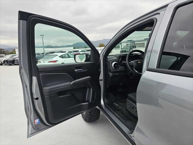 2026 Chevrolet Colorado LT, 4WD