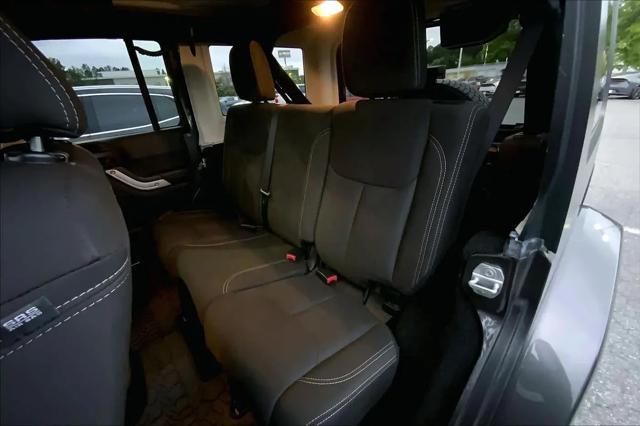 2017 Jeep Wrangler Unlimited Sahara 4x4