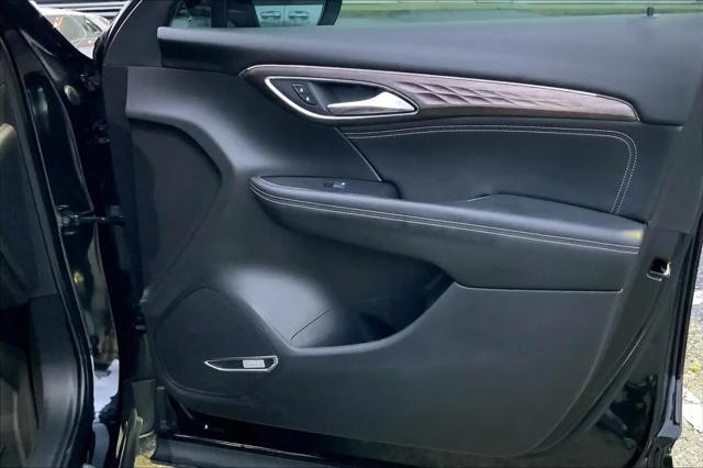 2022 Buick Envision FWD Avenir