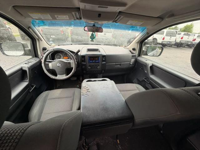 2010 Nissan Titan SE
