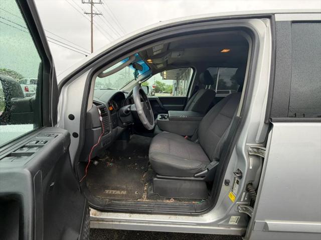 2010 Nissan Titan SE