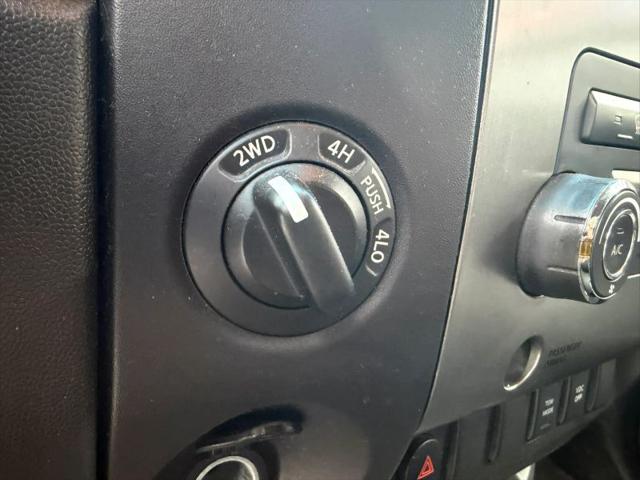 2010 Nissan Titan SE