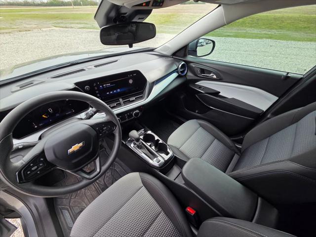 2024 Chevrolet Trax FWD LT