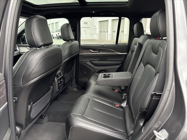 2025 Jeep Grand Cherokee Limited 4x4