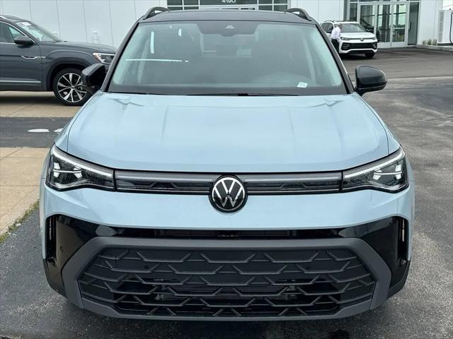 2026 Volkswagen Taos SE Black