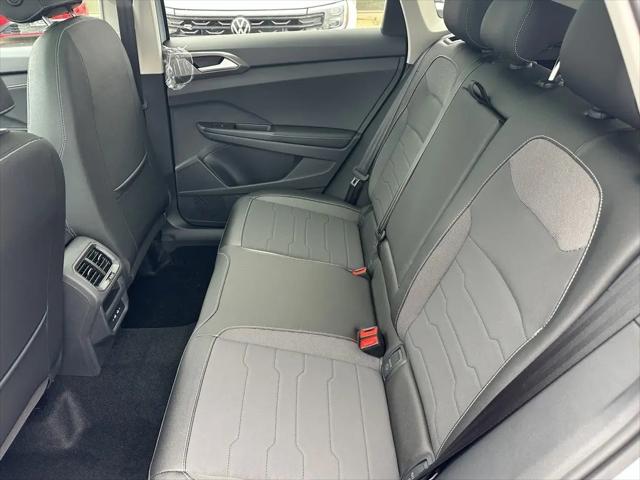 2026 Volkswagen Taos SE Black