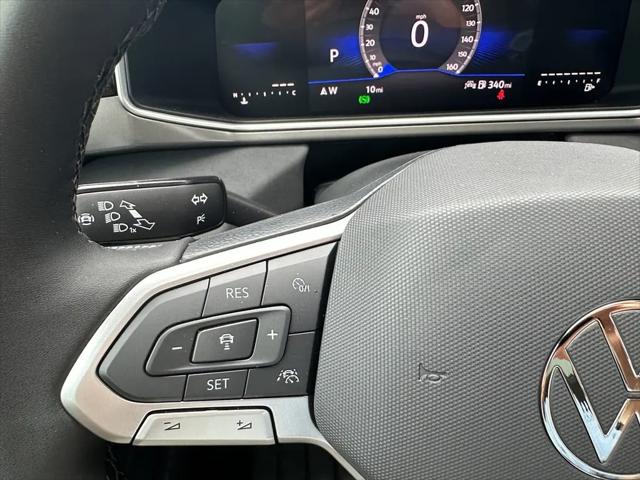 2026 Volkswagen Taos SE Black