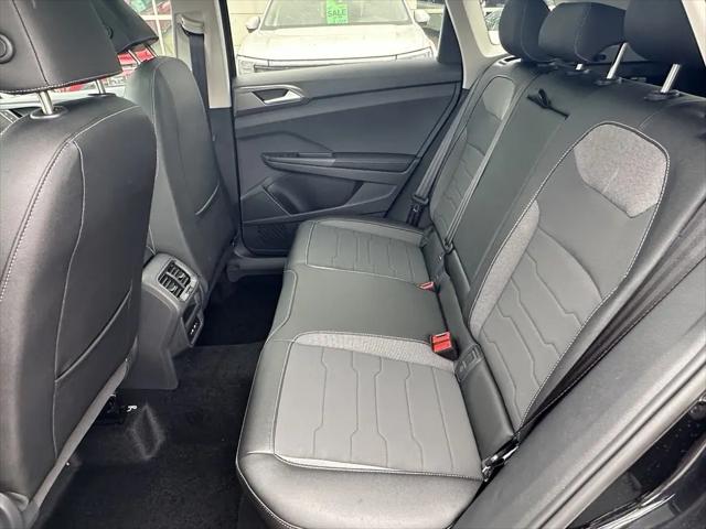 2026 Volkswagen Taos SE Black