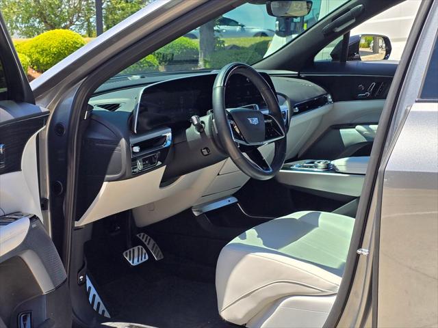 2023 Cadillac iQ RWD Luxury