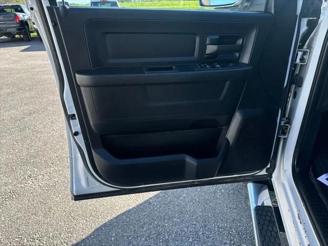 2022 Ram 2500 Tradesman Crew Cab 4x4 6'4" Box