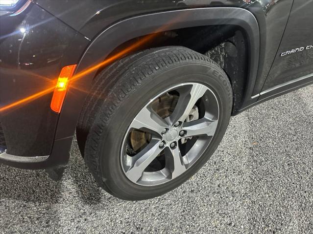 2023 Jeep Grand Cherokee L Limited 4x4 2023 Jeep Grand Cherokee L Limited 4x4